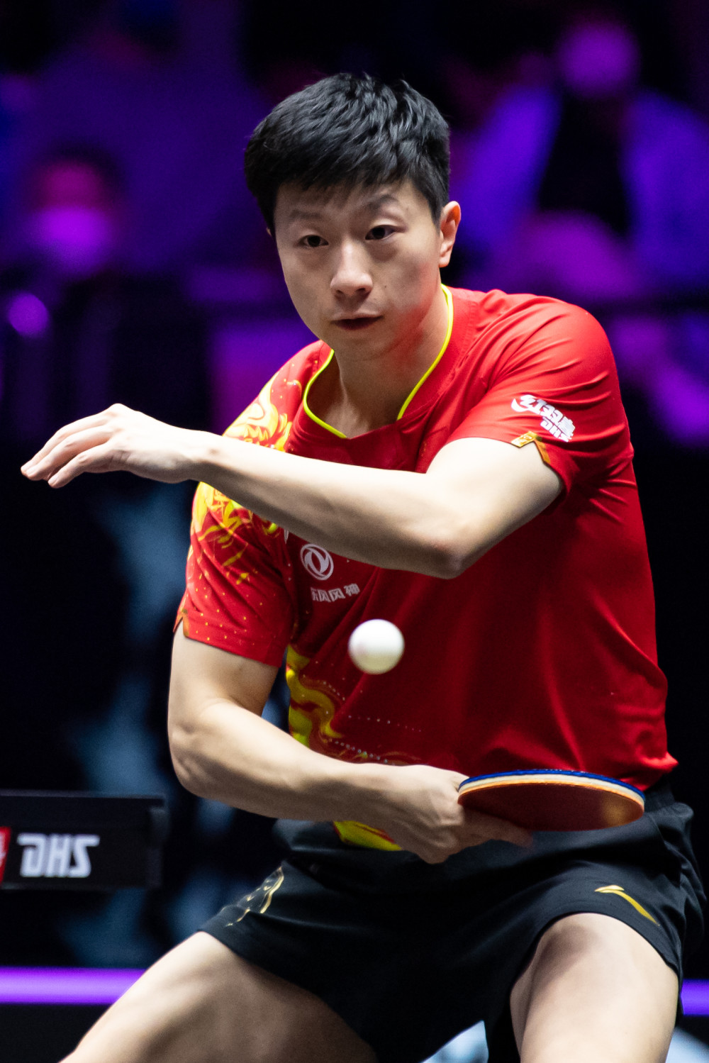 比如C罗在 比如C罗在